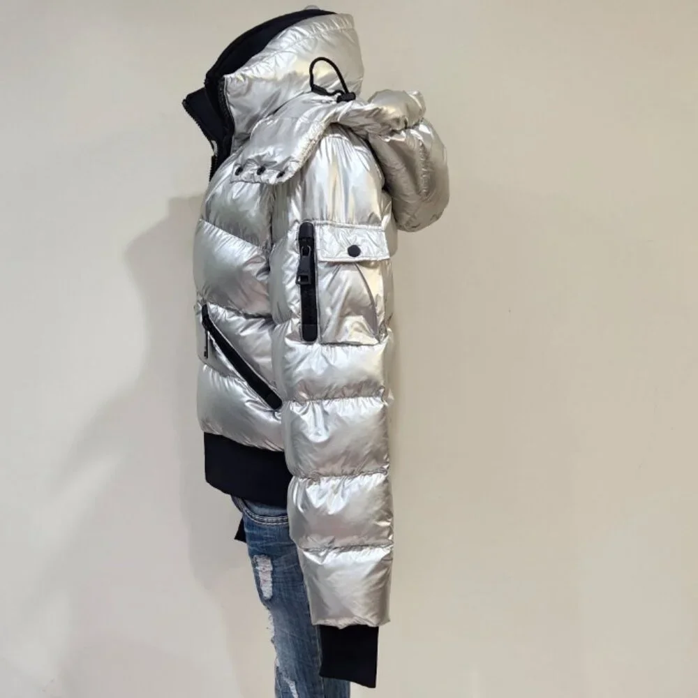 💥HOT ITEM!💥SAM. Bungalow Puffer Jacket in Glossy Metallic Silver - Picture 11 of 16